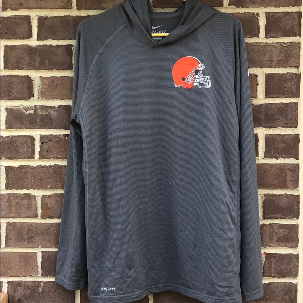 Nike Dri fit pullover with hoodie